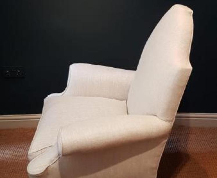 Matching Pair of William & Mary Style Armchairs - Image 3