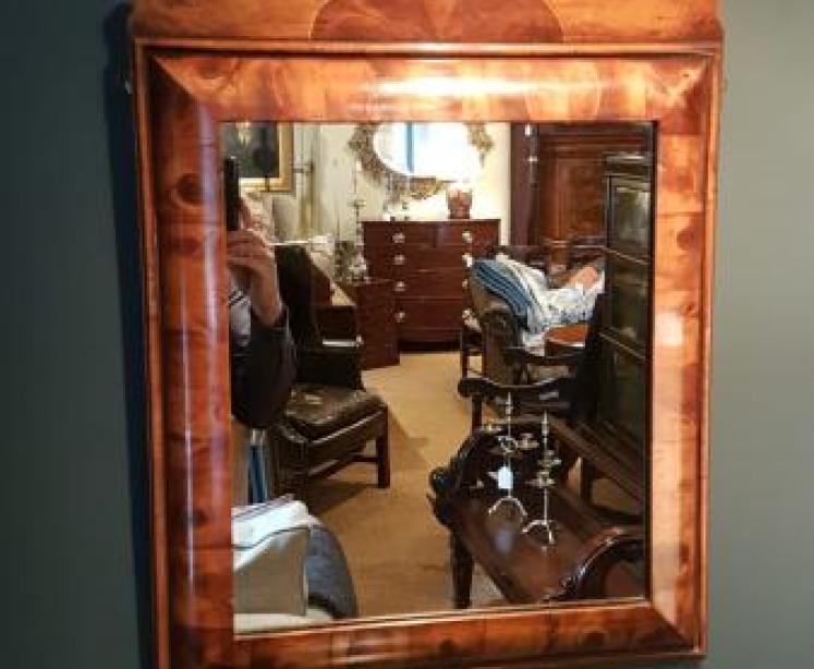 Edwardian Oyster Veneer Cushion Frame Mirror - Image 1