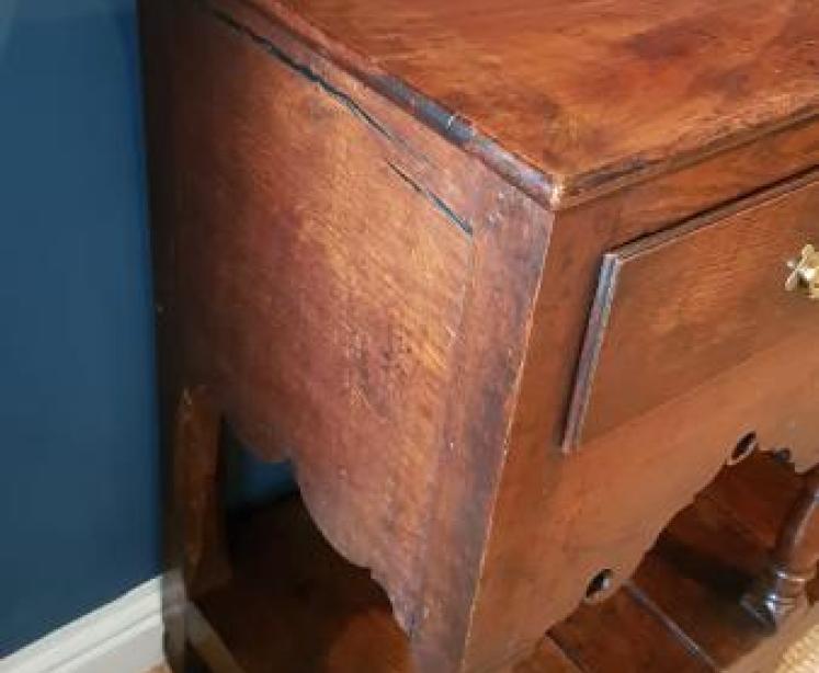 Small George II Oak Open Pot Board Dresser  - Image 3