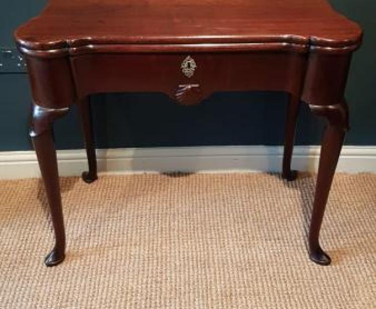 Georgian Irish Mahogany Card Table  - Image 1