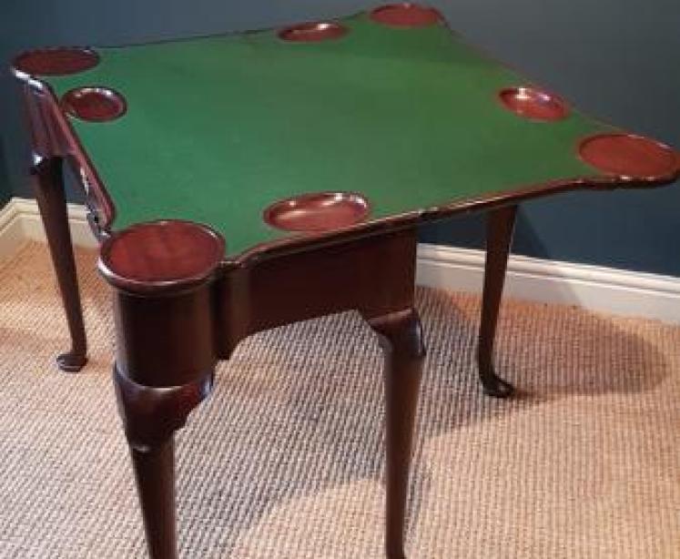 Georgian Irish Mahogany Card Table  - Image 2