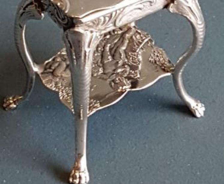 Victorian Silver Miniature Table Stamp Box - Image 2