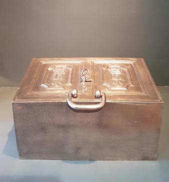 William IV Military Safe