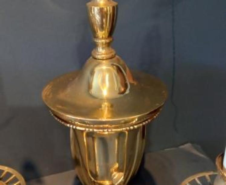 Superb Pair of Antique Double Wall Lights - Image 3