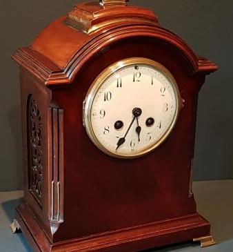 Edwardian Mahogany 8 Day Chiming Mantel Clock