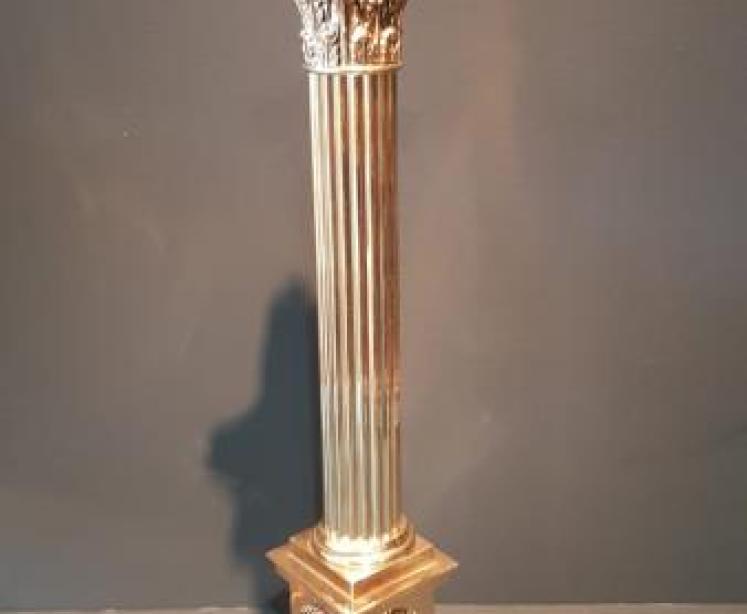 Edwardian Solid Brass Corinthian Column Table Lamp - Image 4