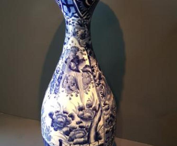 Victorian Chinese Export Vase - Image 1