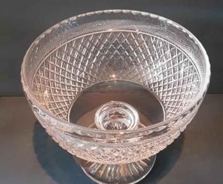 Superb Edwardian Cut Crystal Bowl - Image 4