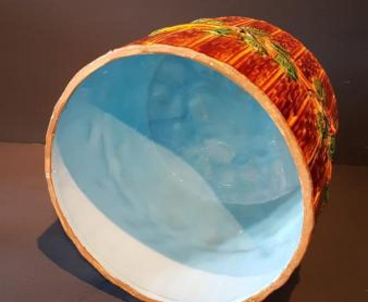 Large Victorian Majolica Cheese Dish - Image 2