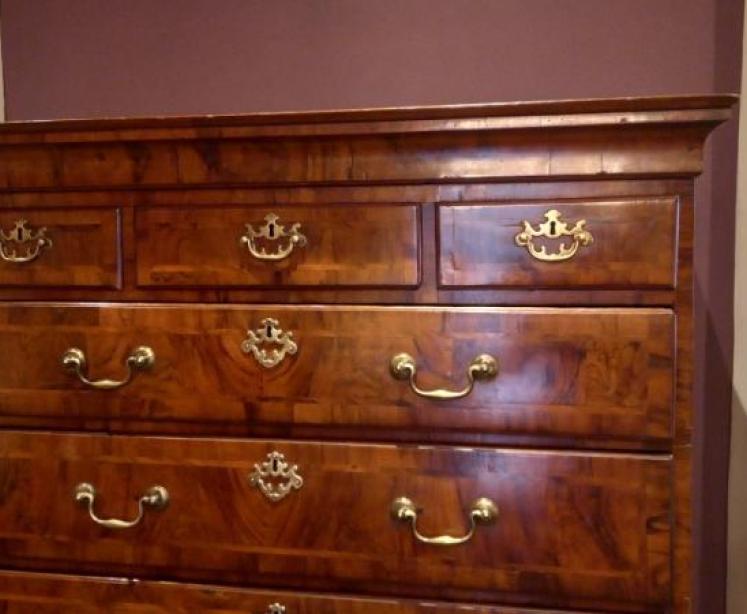 Superb George II Period Figured Walnut Chest on Chest - Image 2