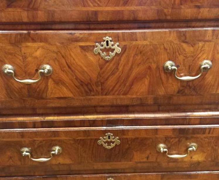 Superb George II Period Figured Walnut Chest on Chest - Image 5