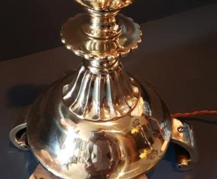 Impressive Arts and Crafts Brass Table Lamp - Image 4