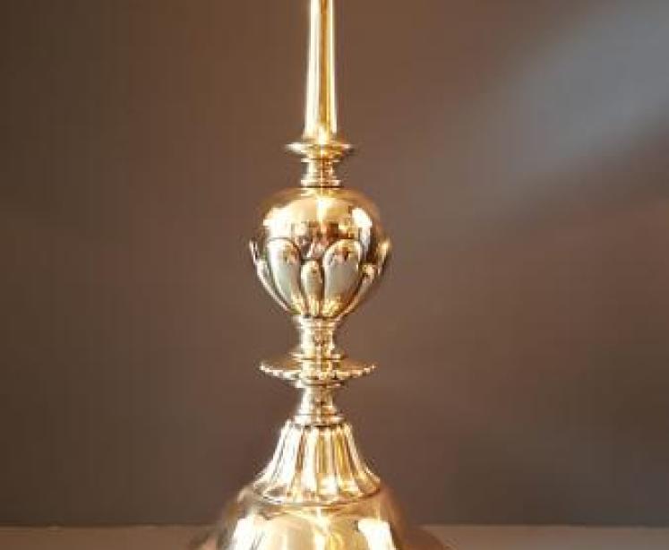 Impressive Arts and Crafts Brass Table Lamp - Image 6