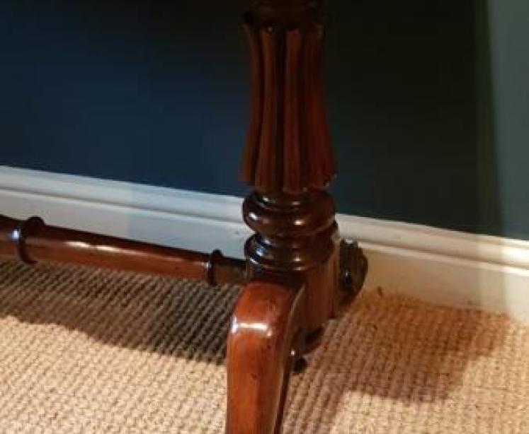 Victorian Figured Walnut Writing Table - Image 3
