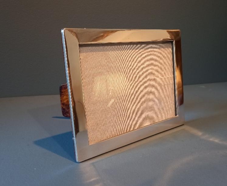 Large George V Period Antique Silver Photo Frame - Image 2