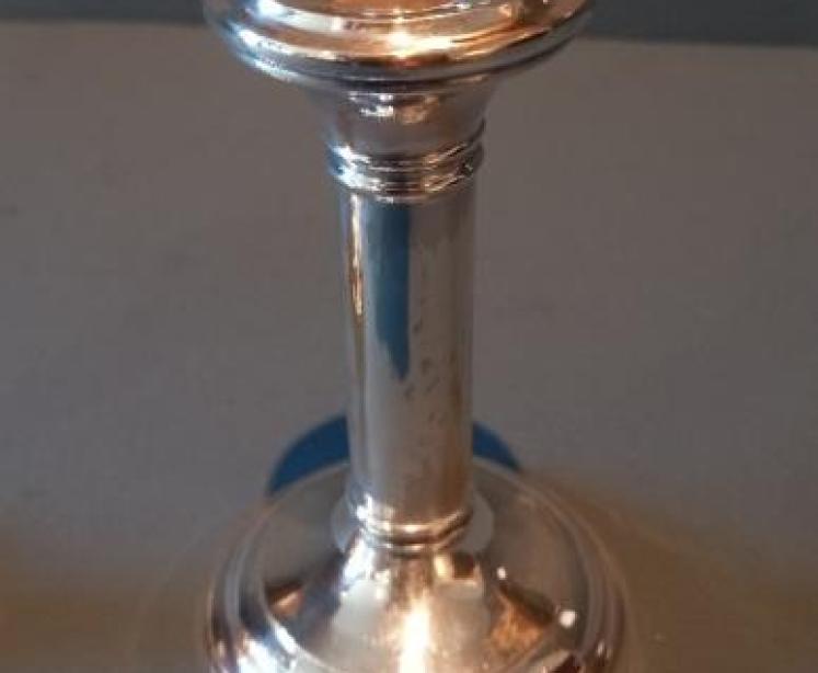 Pair of George V Period Plain Solid Silver Candlesticks - Image 3