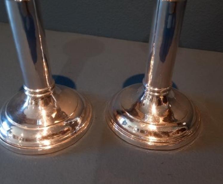 Pair of George V Period Plain Solid Silver Candlesticks - Image 5