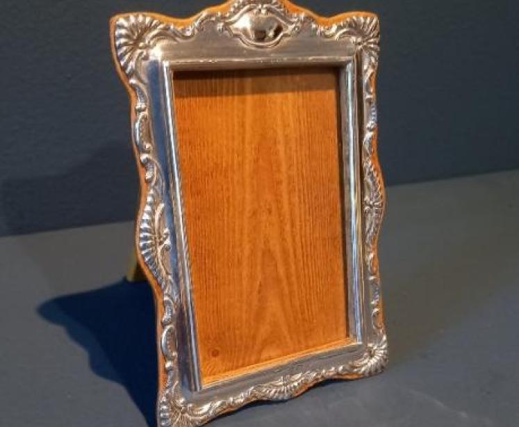 Antique Decorative Shaped Photo Frame - Image 2