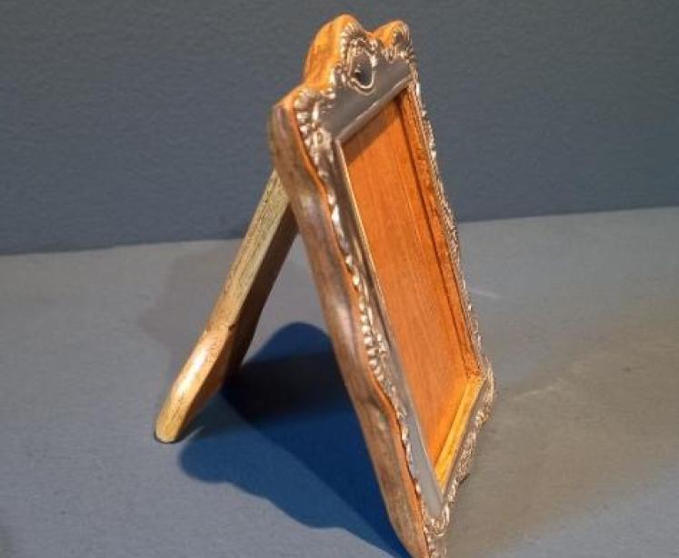 Antique Decorative Shaped Photo Frame - Image 7