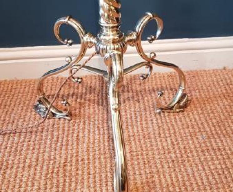 Victorian Brass Rise and Fall Lamp Standard - Image 6