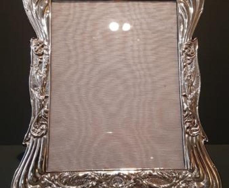 Antique Silver Photo Frame - Image 6
