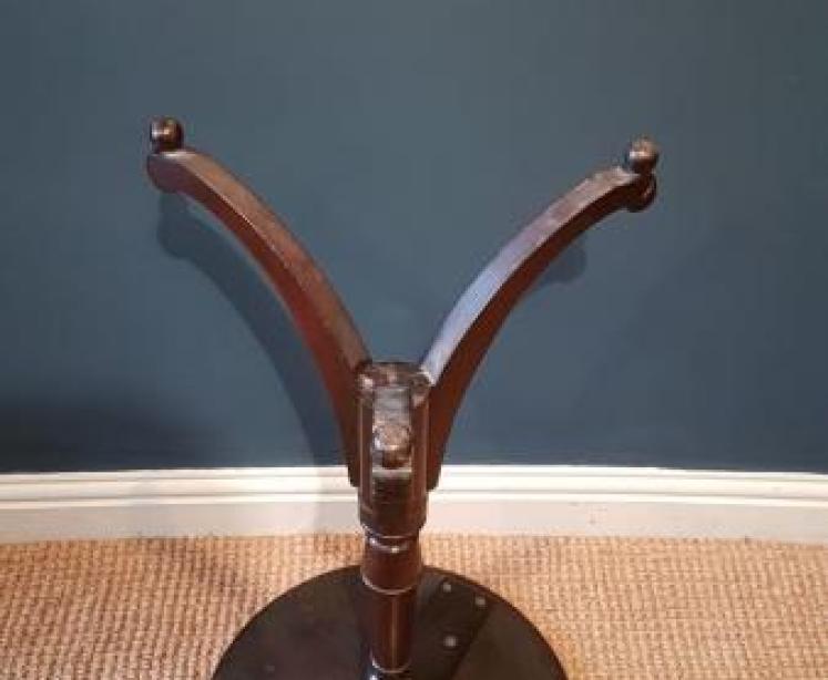 George III Mahogany Wine Table - Image 4