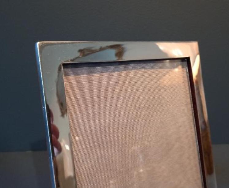 George V Period Silver Plain Surround Photo Frame - Image 3