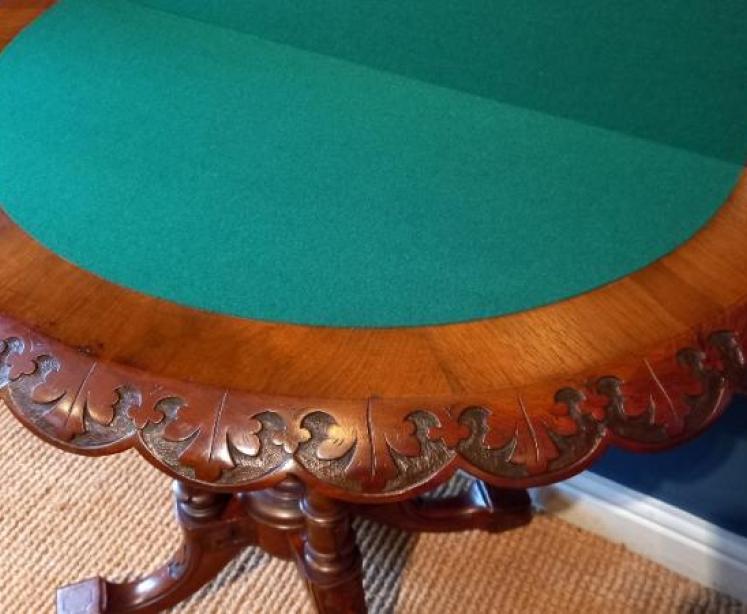 Mid Victorian Burr Walnut Inlaid Games Table - Image 5