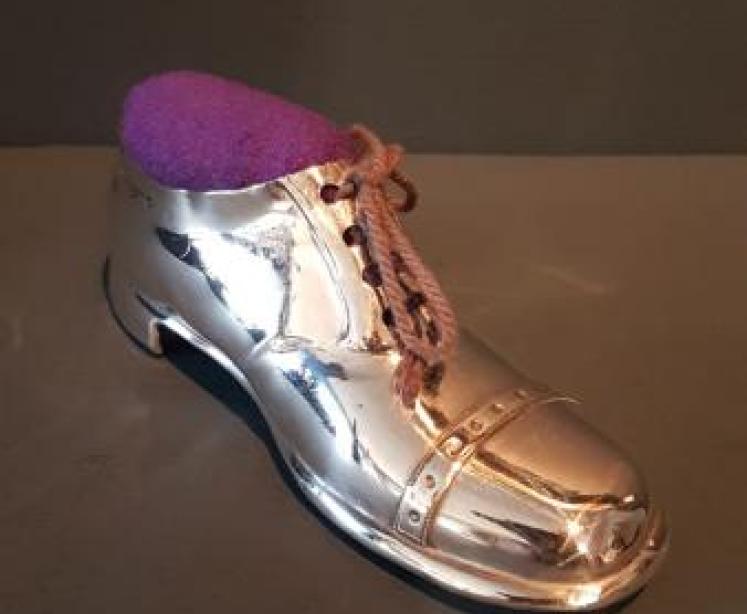 George V Silver Brogue Pin Cushion  - Image 5
