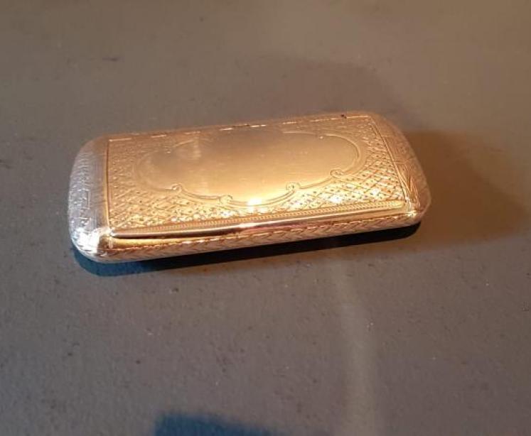 Engraved Silver Pocket Snuff - Image 5