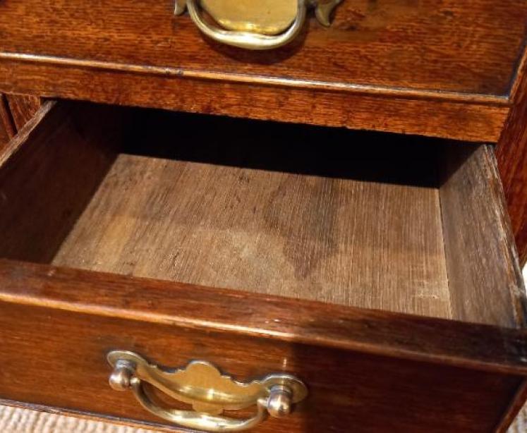 Small George III Period Oak Side Table - Image 5