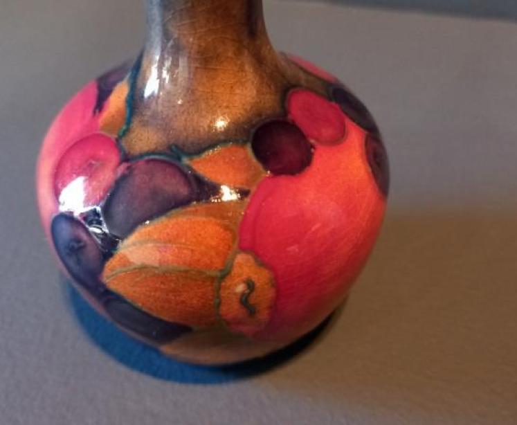 Antique Moorcroft Pomegranate Bud Vase - Image 5