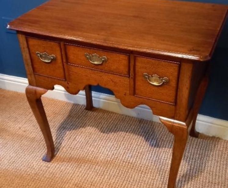 George II Period Oak Cabriole Leg Lowboy - Image 2