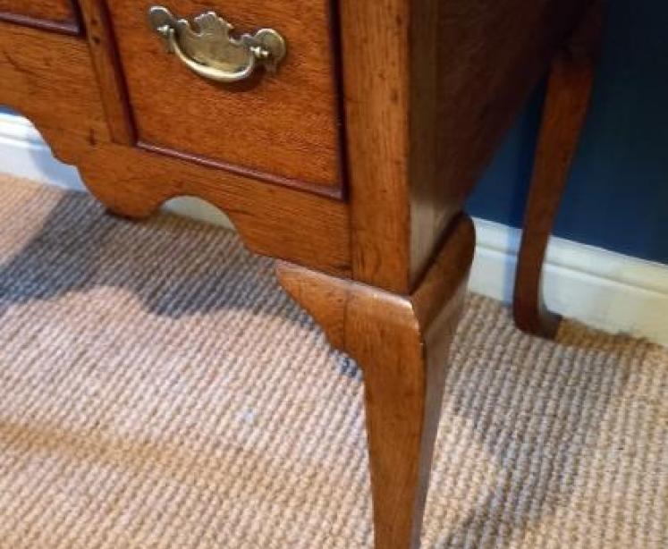 George II Period Oak Cabriole Leg Lowboy - Image 3