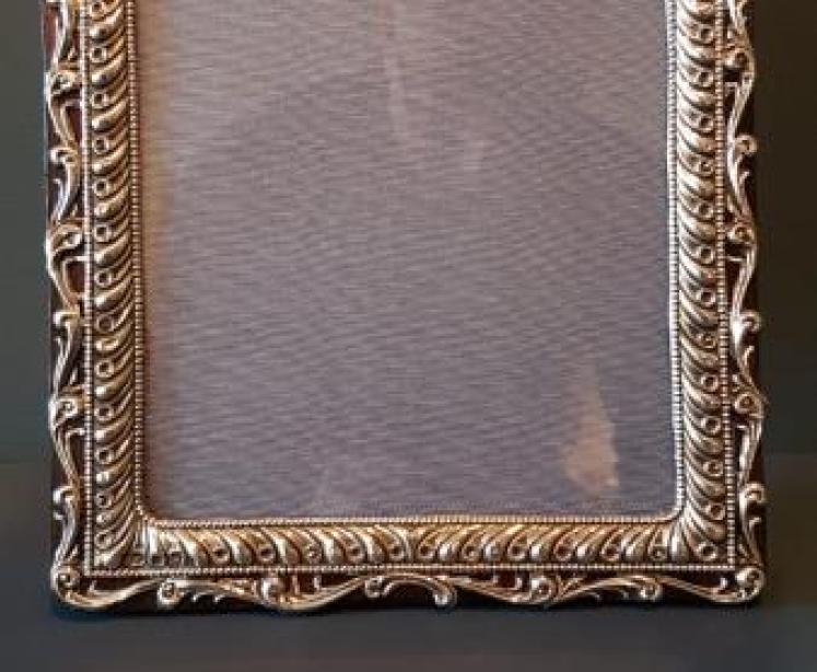 Large Victorian Silver Photo Frame - Image 2