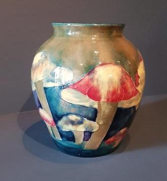 Early Moorcroft Claremont Vase