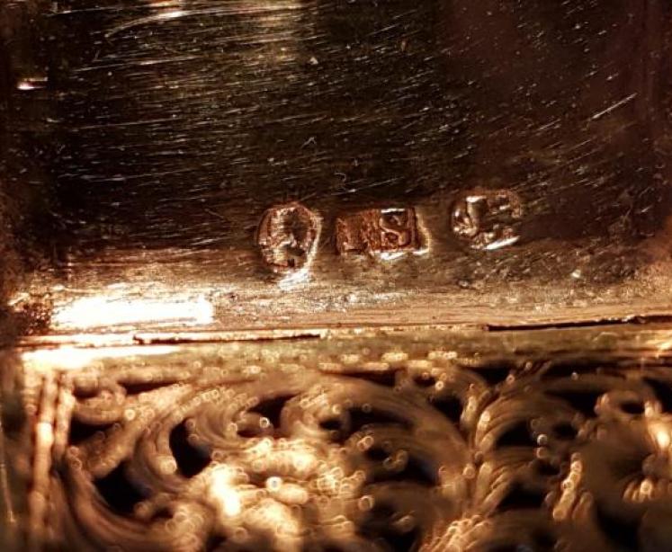 Outstanding Georgian Silver Vinaigrette - Image 5