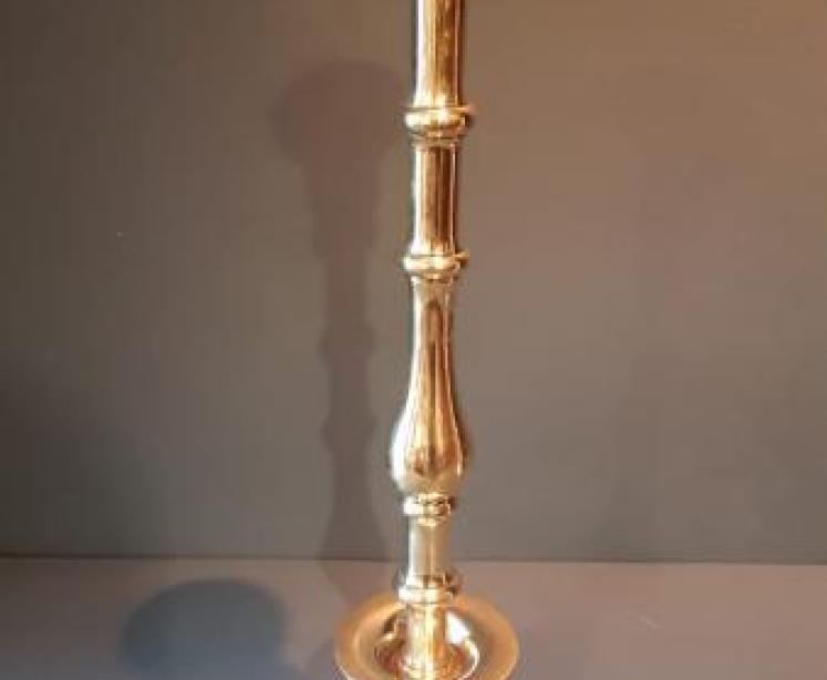 Pair of Impressive Victorian Brass Candlesticks - Image 4