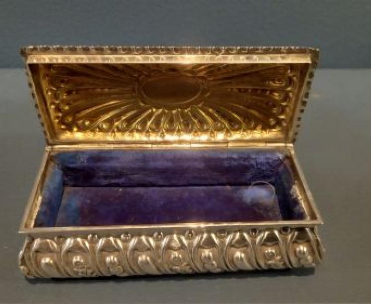 Victorian Silver Decorative Surround Table Box - Image 4