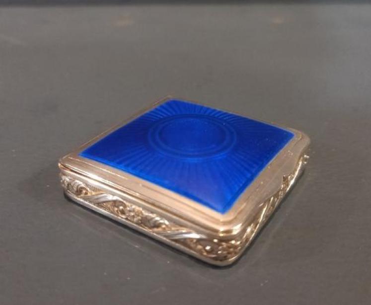 Antique Silver & Royal Blue Enamel Pill Box - Image 7