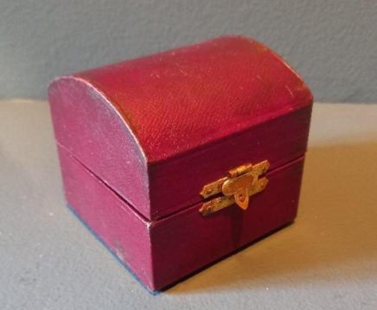 Boxed Pair of Edwardian Silver Napkin Rings - Image 6