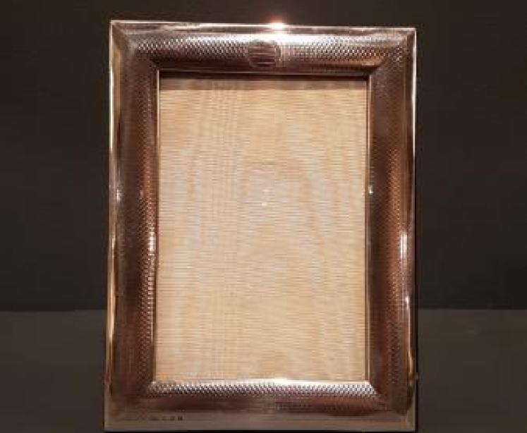 George V Silver Engine Turned Photo Frame - Image 1