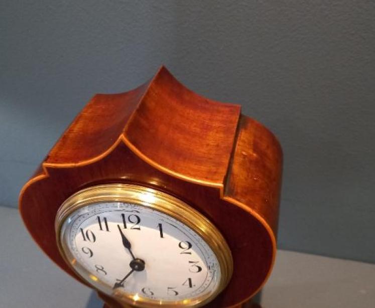 Superb Edwardian Period 'Butterfly' Inlaid Mantel Clock - Image 6