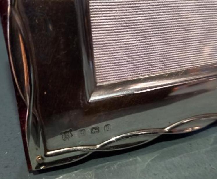 Antique Silver Twisted Ribbon Surround Photo Frame - Image 2