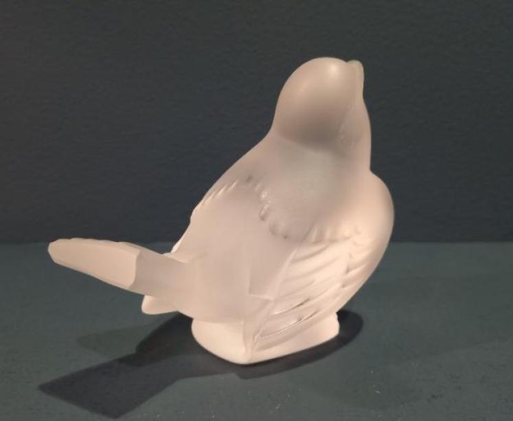 Lalique Opalescent Bird - Image 2