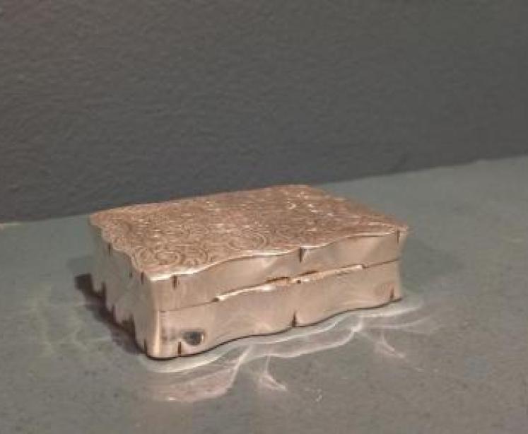 Mid 19th Century Silver Engraved Table Snuff Box - Image 2