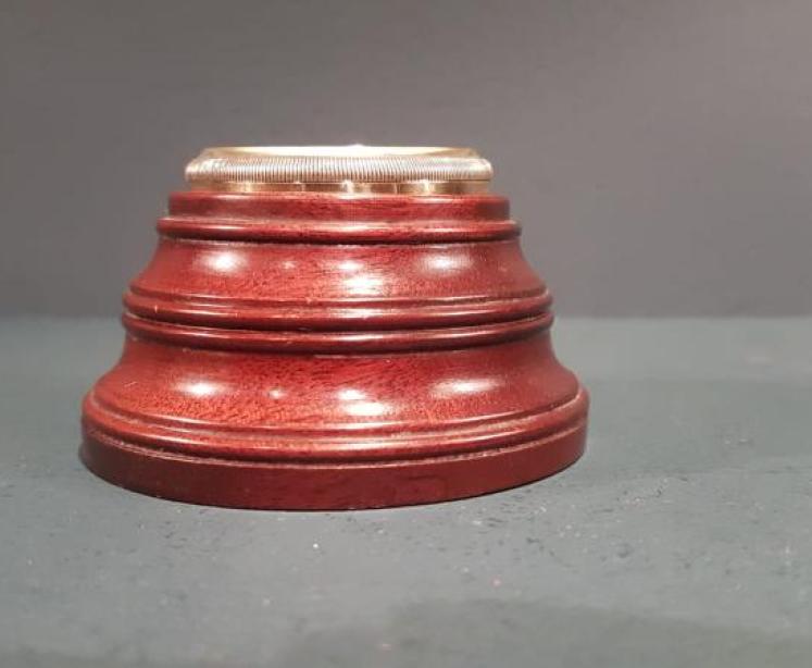 Victorian Pocket Barometer and Stand - Image 2