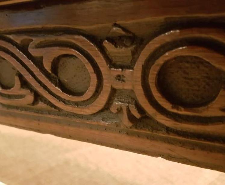 Large Period Oak Refectory Table  - Image 4