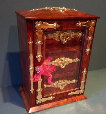 Victorian Burr Walnut Three Drawer Jewel Chest