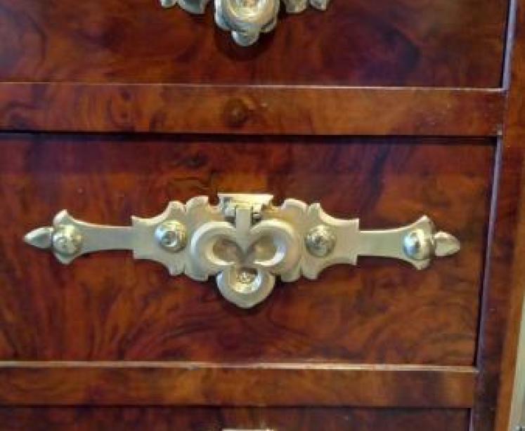 Victorian Burr Walnut Three Drawer Jewel Chest - Image 3